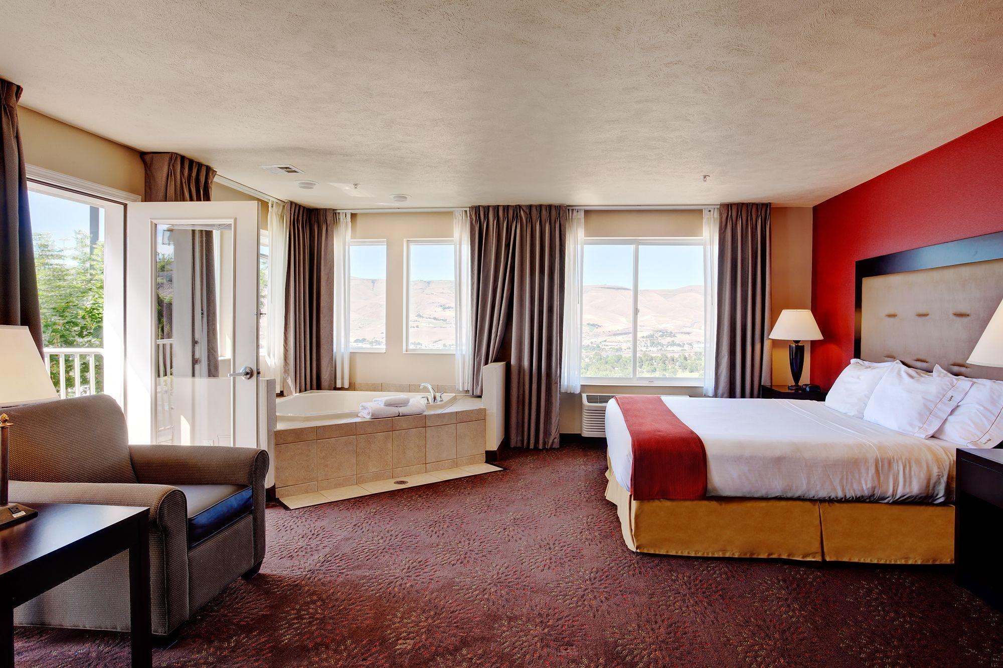 Holiday Inn Express Lewiston By Ihg Bagian luar foto