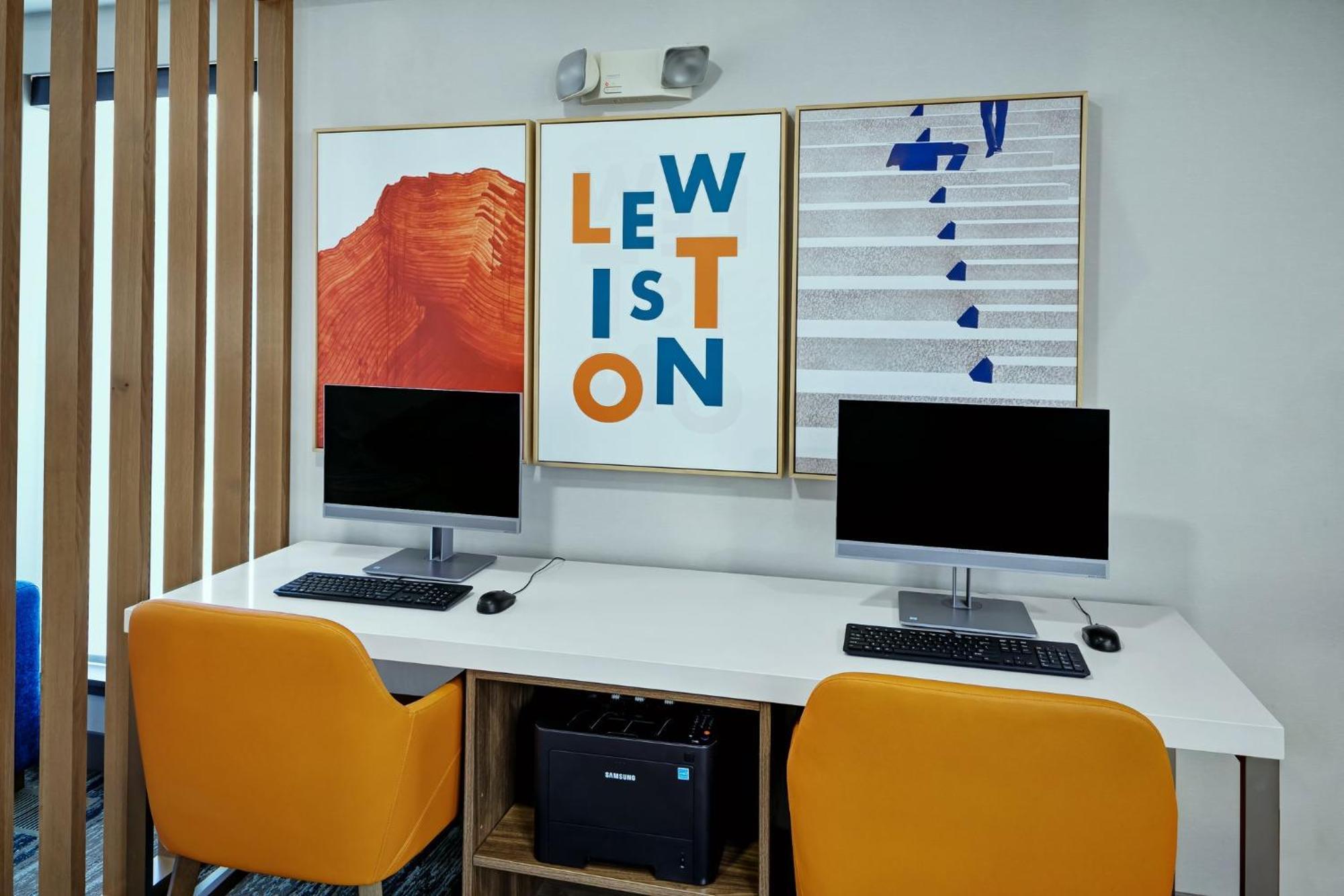 Holiday Inn Express Lewiston By Ihg Bagian luar foto